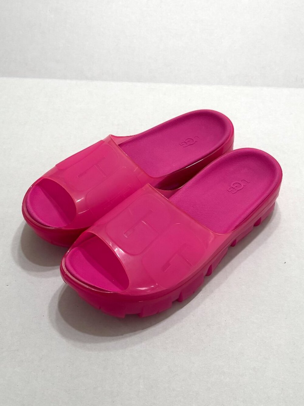 UGG Women's Jella Slide Dragon Fruit Sandals Size 8